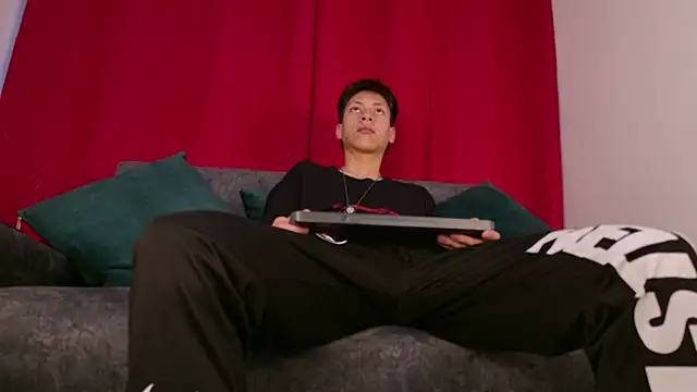 Snapshot of Samael_oa chatting on 7, 4, 2026 Samael oa online show from 7, 4, 2026