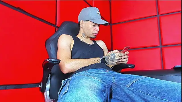 Daniel huge22 online show from 13, 5, 2026