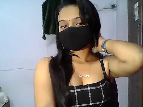 Snapshot of Saxy_Mony002 chatting on 9, 5, 2026 Saxy Mony002 online show from 9, 5, 2026