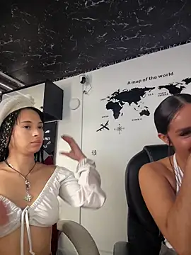 Snapshot of Sasha-firee chatting on 31, 5, 2026 Sasha-firee online show from 31, 5, 2026