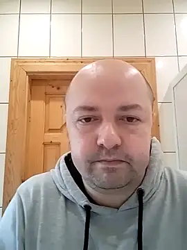 Luceriusbigass online show from 29, 4, 2026
