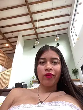 Kloe zaf online show from 9, 4, 2026