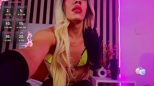 Sasha TitanX online show from 11, 4, 2026