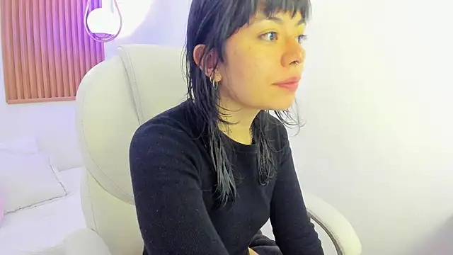 Snapshot of ghostmila chatting on 23, 4, 2026 ghostmila online show from 23, 4, 2026