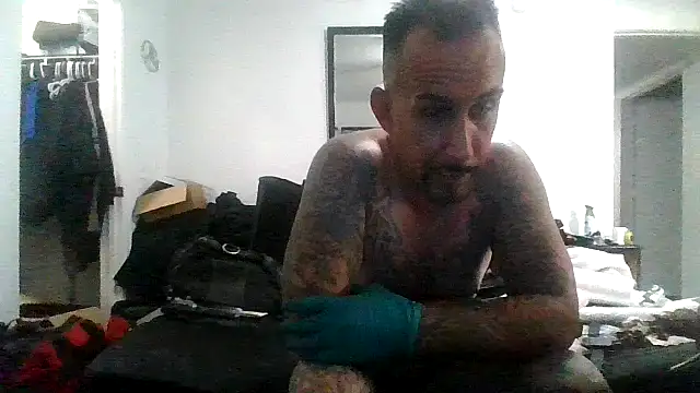 Snapshot of tenser59 chatting on 12, 4, 2026 tenser59 online show from 12, 4, 2026