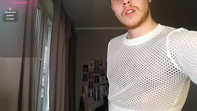 Snapshot of KlausVent chatting on 9, 4, 2026 KlausVent online show from 9, 4, 2026