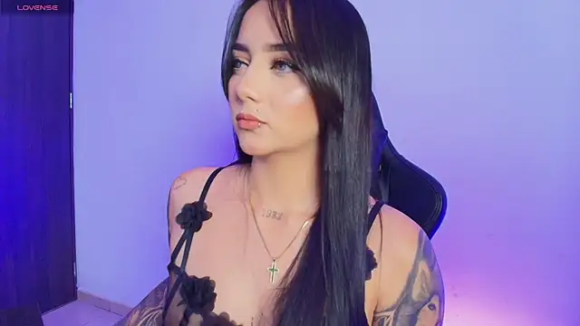 Snapshot of Megan_jacksonn_ chatting on 25, 4, 2026 Megan jacksonn online show from 25, 4, 2026