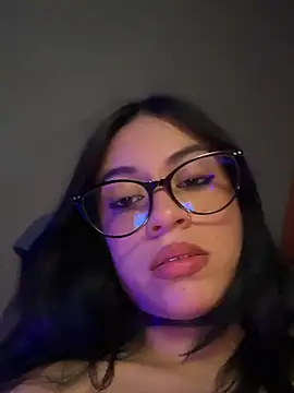 Snapshot of Kattze_ chatting on 17, 7, 2026 Kattze online show from 17, 7, 2026
