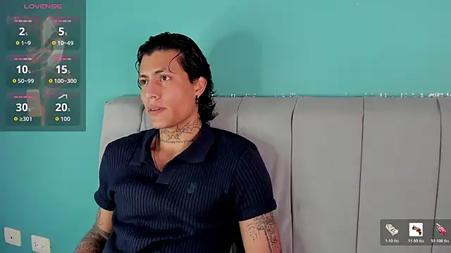 Snapshot of Damian_Romanoff chatting on 13, 4, 2026 Damian Romanoff online show from 13, 4, 2026