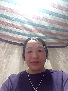 Snapshot of vanlucky2 chatting on 25, 4, 2026 vanlucky2 online show from 25, 4, 2026