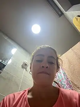 Natigoonzalez online show from 21, 5, 2026