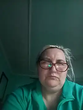 Snapshot of AureliaSky598 chatting on 4, 5, 2026 AureliaSky598 online show from 4, 5, 2026