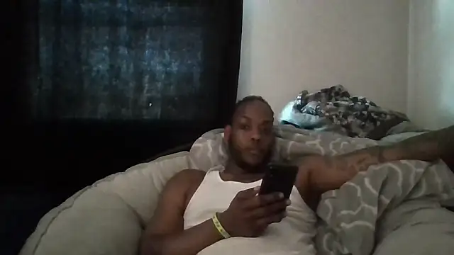 Snapshot of zdaddymm chatting on 16, 4, 2026 zdaddymm online show from 16, 4, 2026