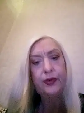 Snapshot of Julia20X chatting on 17, 4, 2026 Julia20X online show from 17, 4, 2026