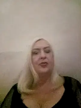Snapshot of Julia20X chatting on 19, 4, 2026 Julia20X online show from 19, 4, 2026