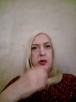 Snapshot of Julia20X chatting on 28, 4, 2026 Julia20X online show from 28, 4, 2026
