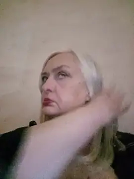 Snapshot of Julia20X chatting on 12, 5, 2026 Julia20X online show from 12, 5, 2026