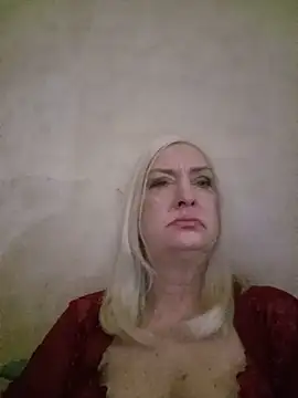 Snapshot of Julia20X chatting on 17, 5, 2026 Julia20X online show from 17, 5, 2026