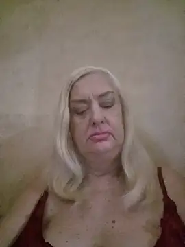 Snapshot of Julia20X chatting on 8, 7, 2026 Julia20X online show from 8, 7, 2026