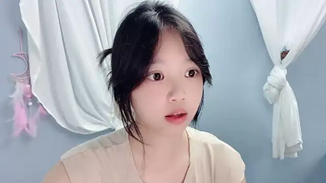 Xiaoqing00 online show from 25, 6, 2026