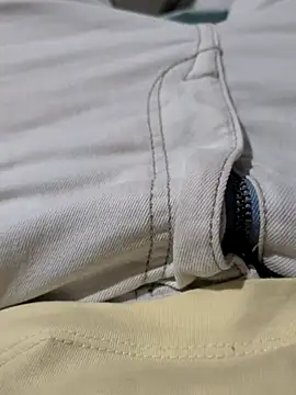 genzzi   online show from 24, 4, 2026