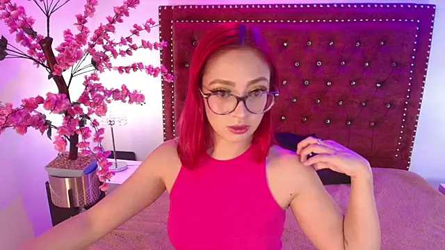 Snapshot of Amelie_adams chatting on 8, 5, 2026 Amelie adams online show from 8, 5, 2026