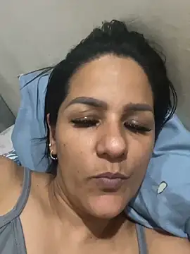 Snapshot of tyraba chatting on 1, 5, 2026 tyraba online show from 1, 5, 2026