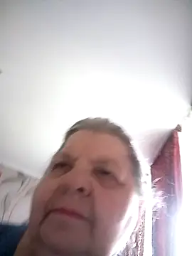 Snapshot of MartaMia68 chatting on 13, 4, 2026 MartaMia68 online show from 13, 4, 2026