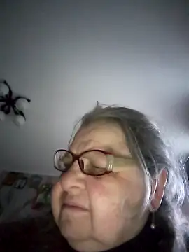 Snapshot of MartaMia68 chatting on 18, 4, 2026 MartaMia68 online show from 18, 4, 2026