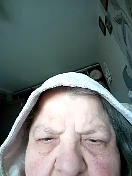 Snapshot of MartaMia68 chatting on 9, 5, 2026 MartaMia68 online show from 9, 5, 2026