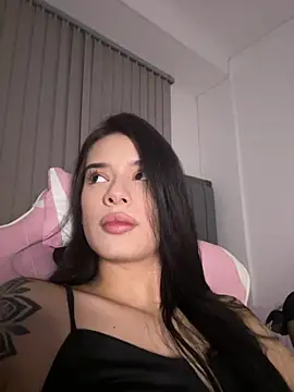 Snapshot of Giiasteele chatting on 24, 4, 2026 Giiasteele online show from 24, 4, 2026