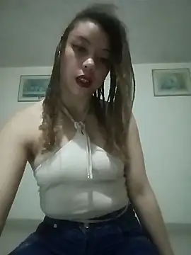 SweetJeii online show from 7, 5, 2026