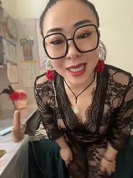 Snapshot of xxxlu886 chatting on 25, 4, 2026 xxxlu886 online show from 25, 4, 2026