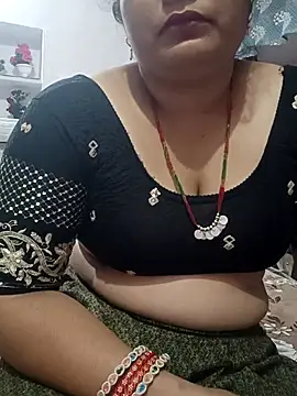 Snapshot of bhabhi-lovely chatting on 16, 4, 2026 bhabhi-lovely online show from 16, 4, 2026