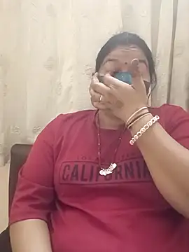 Snapshot of bhabhi-lovely chatting on 20, 4, 2026 bhabhi-lovely online show from 20, 4, 2026