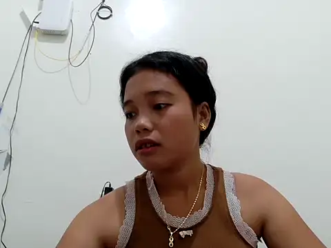 Snapshot of Pinaysweetgirl chatting on 9, 4, 2026 Pinaysweetgirl online show from 9, 4, 2026