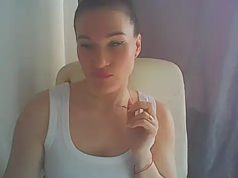 Snapshot of Helly_nanci chatting on 14, 4, 2026 Helly nanci online show from 14, 4, 2026