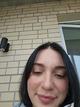 LucyHotty  online show from 12, 4, 2026