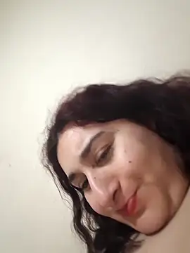 Snapshot of atesli_zumra chatting on 12, 4, 2026 atesli zumra online show from 12, 4, 2026