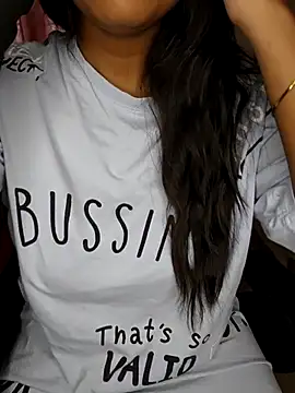 Tamilmoon006 online show from 25, 6, 2026