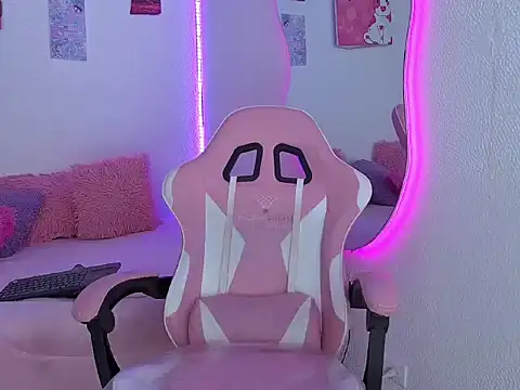 Snapshot of anisha_vela chatting on 10, 4, 2026 anisha vela online show from 10, 4, 2026