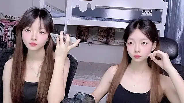 Snapshot of xiaoqiao-daqiao chatting on 19, 4, 2026 xiaoqiao-daqiao online show from 19, 4, 2026