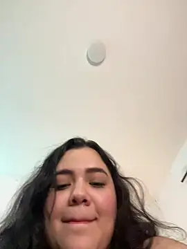 Snapshot of laurenlaine chatting on 28, 5, 2026 laurenlaine online show from 28, 5, 2026