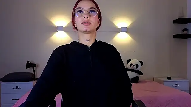 Snapshot of _MaryAnn chatting on 25, 4, 2026 MaryAnn online show from 25, 4, 2026