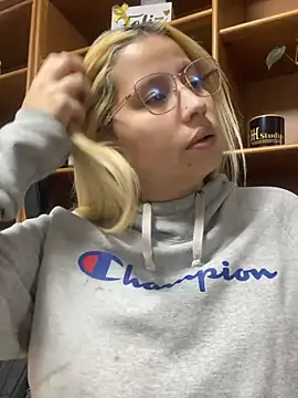 Aliss Taylor1 online show from 29, 4, 2026