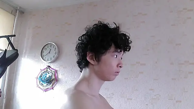 Snapshot of Miklaxyk chatting on 15, 4, 2026 Miklaxyk online show from 15, 4, 2026