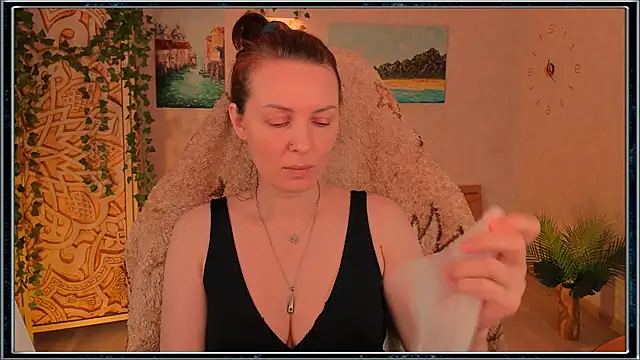 Snapshot of LanaRadiance chatting on 20, 6, 2026 LanaRadiance online show from 20, 6, 2026