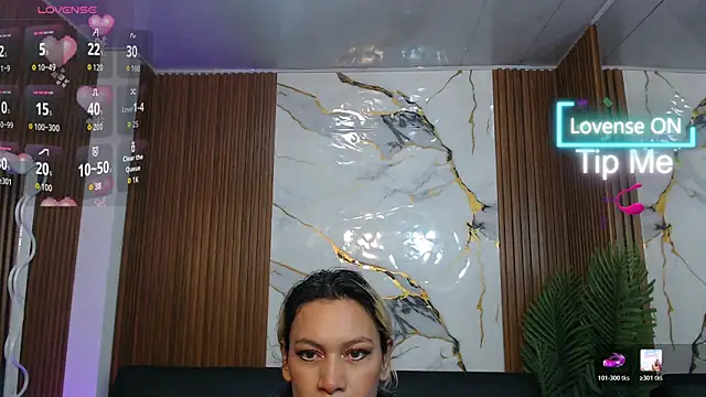 Snapshot of alonddra_tay chatting on 19, 5, 2026 alonddra tay online show from 19, 5, 2026