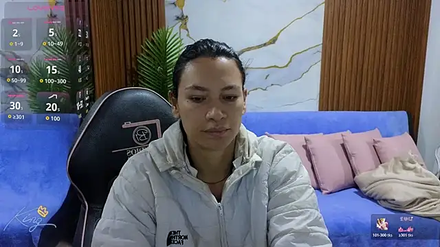 Snapshot of alonddra_tay chatting on 12, 6, 2026 alonddra tay online show from 12, 6, 2026