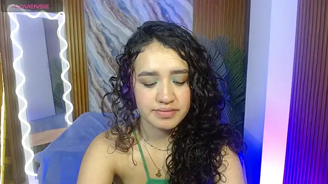 Snapshot of Ellis_tay chatting on 26, 4, 2026 Ellis tay online show from 26, 4, 2026